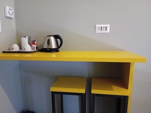 قهوة و/أو ماكينة صنع القهوة