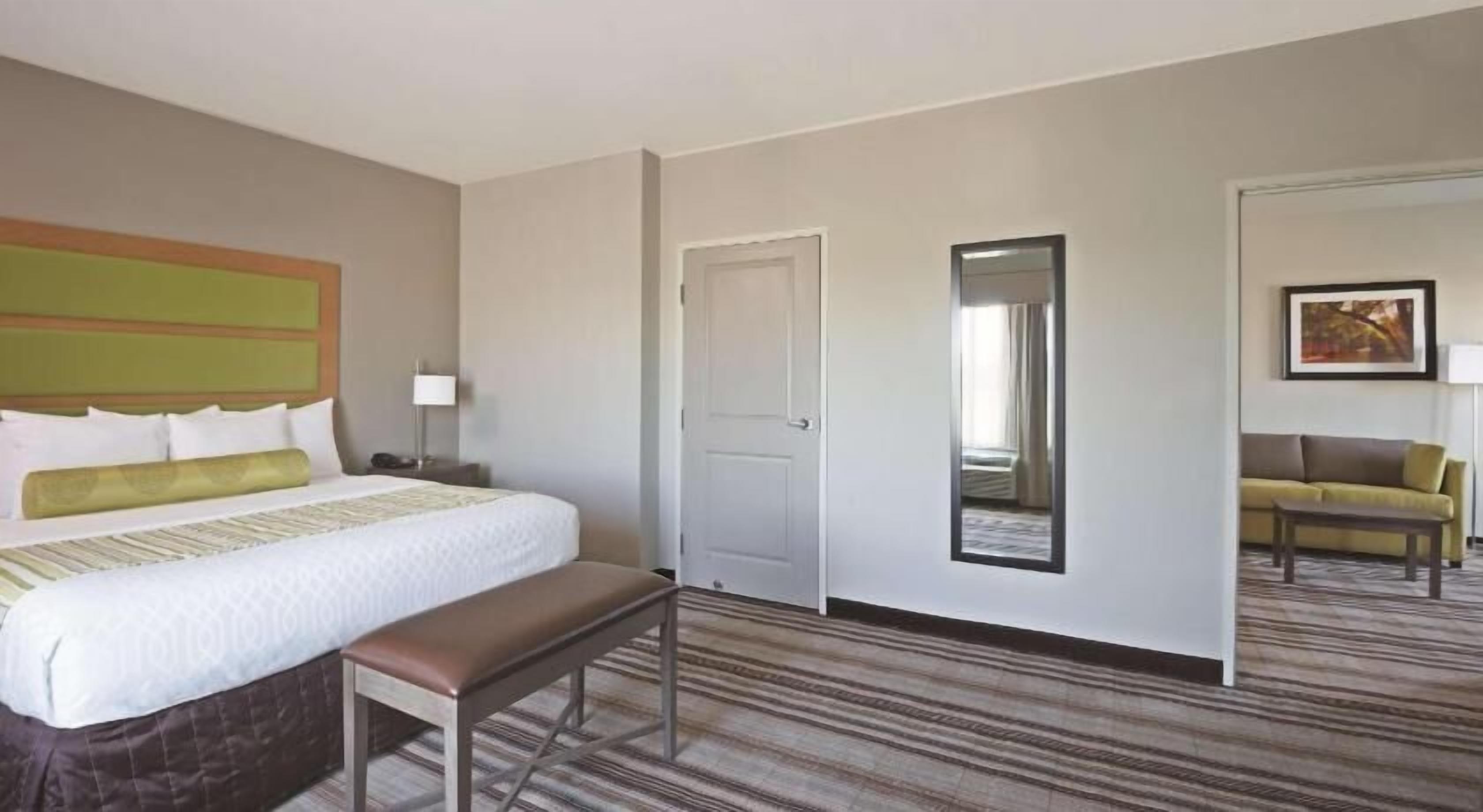 Premium bedding, desk, soundproofing, iron/ironing board