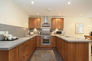 Apartment, 1 Bedroom | Private kitchen - Edinburgh Church Apartments (Edinburgh)