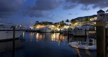 Pirate's Cove Resort & Marina