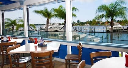 Pirate's Cove Resort & Marina