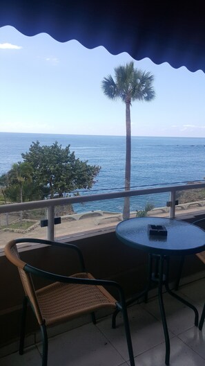 Kamar Double Superior, pemandangan samudra | Balkon