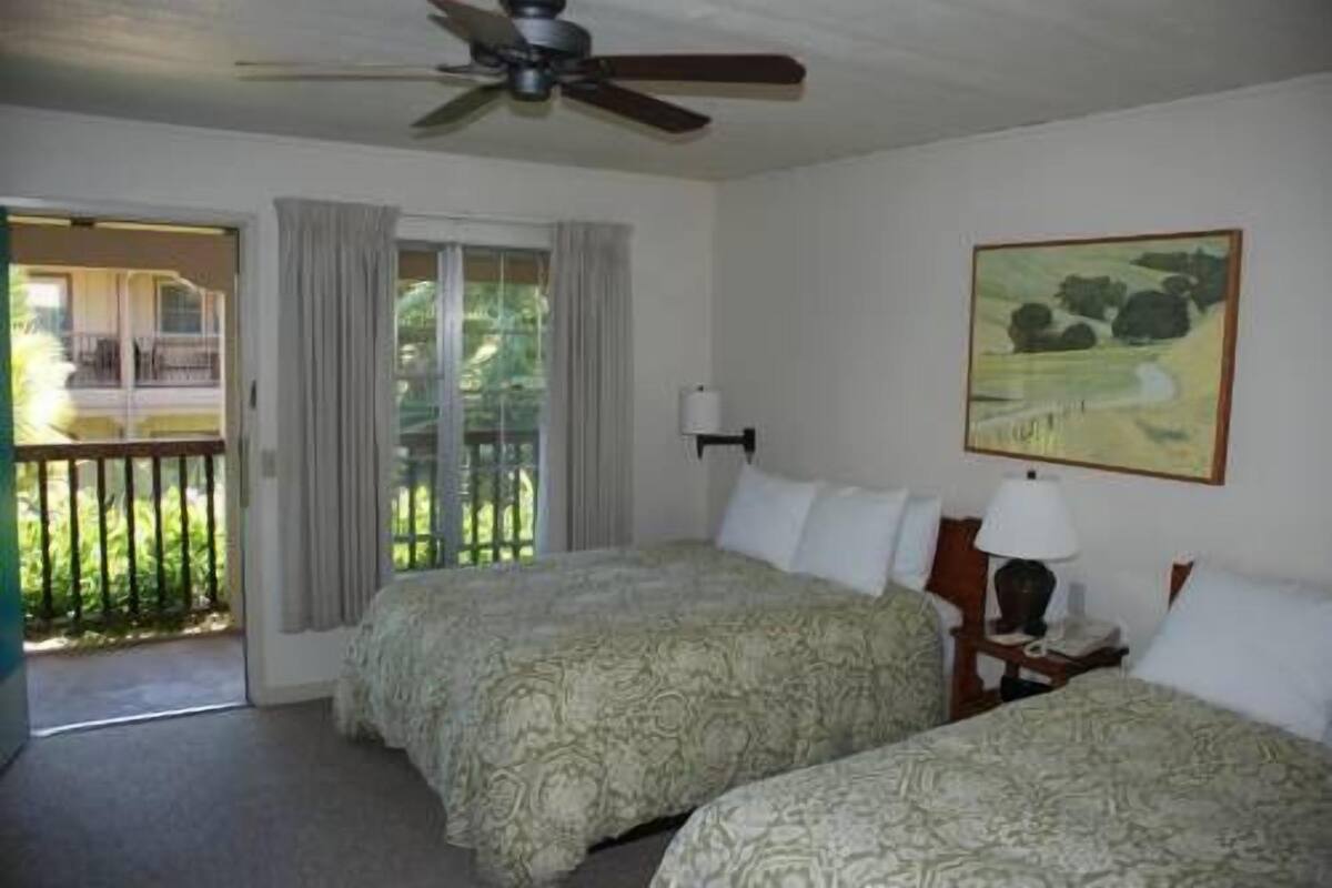 Standard Double Room with Two Double Beds | High-speed internet, alarm clocks