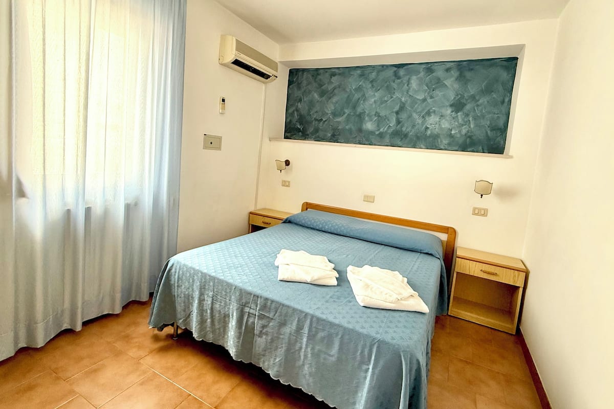 Chambre Quadruple Standard, 1 chambre, salle de bains attenante