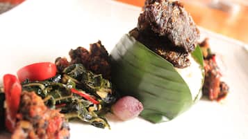 Makanan dan minuman
