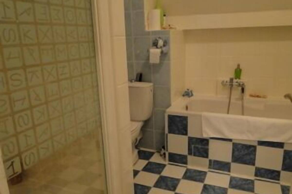 Family Room | Bathroom | Hair dryer (on request)