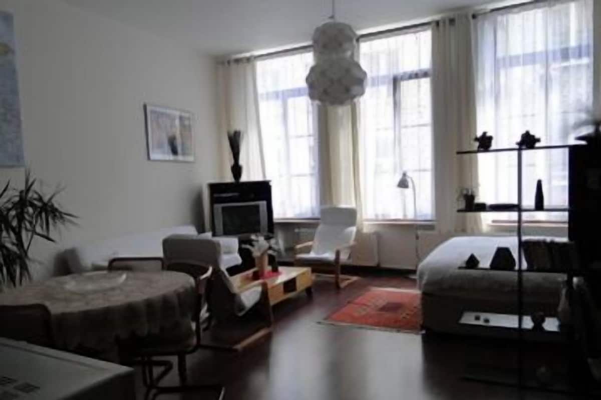 Suite | Living area | Flat-screen TV