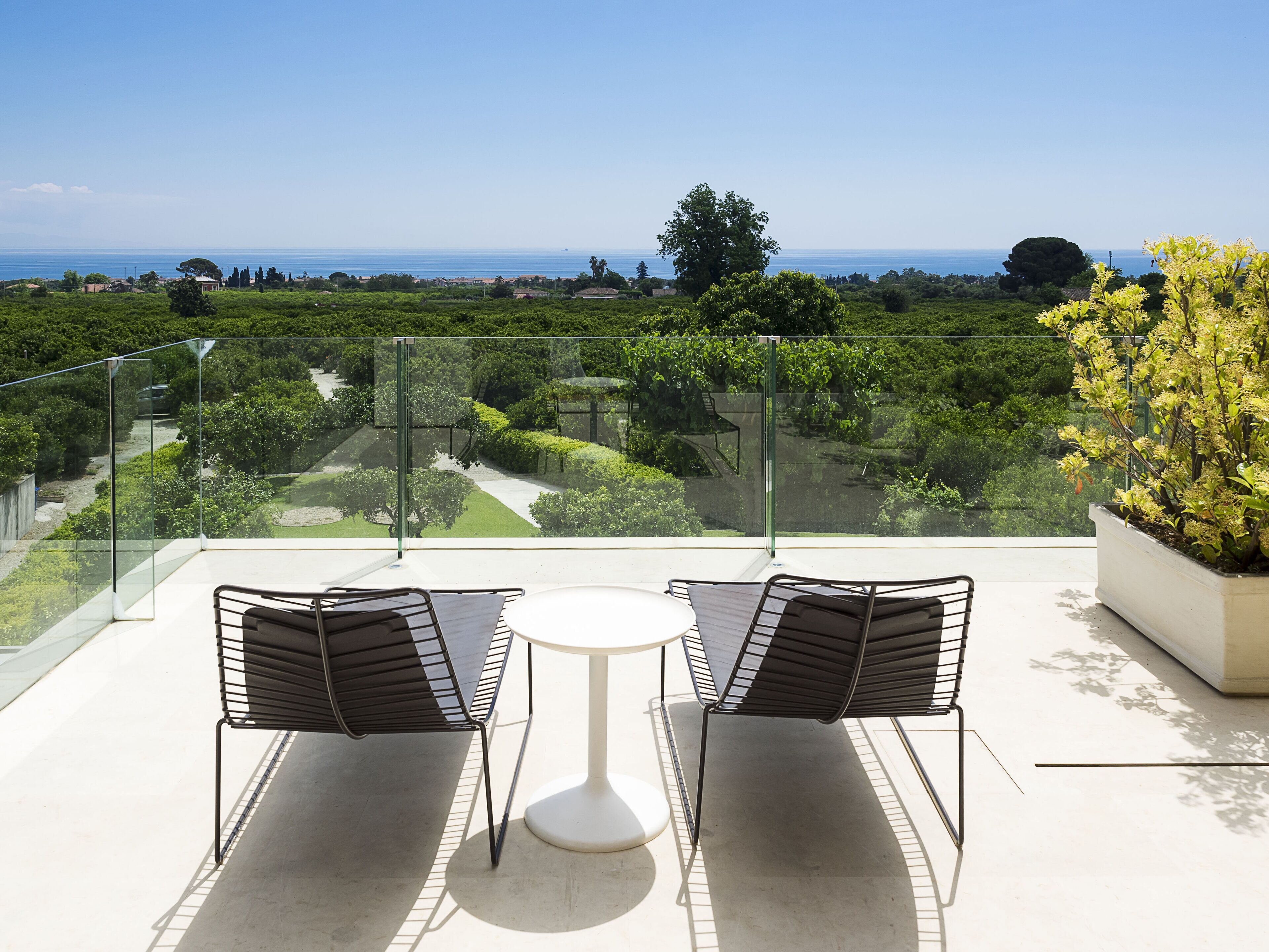 Suite (1st floor OR ground floor) | Exterior