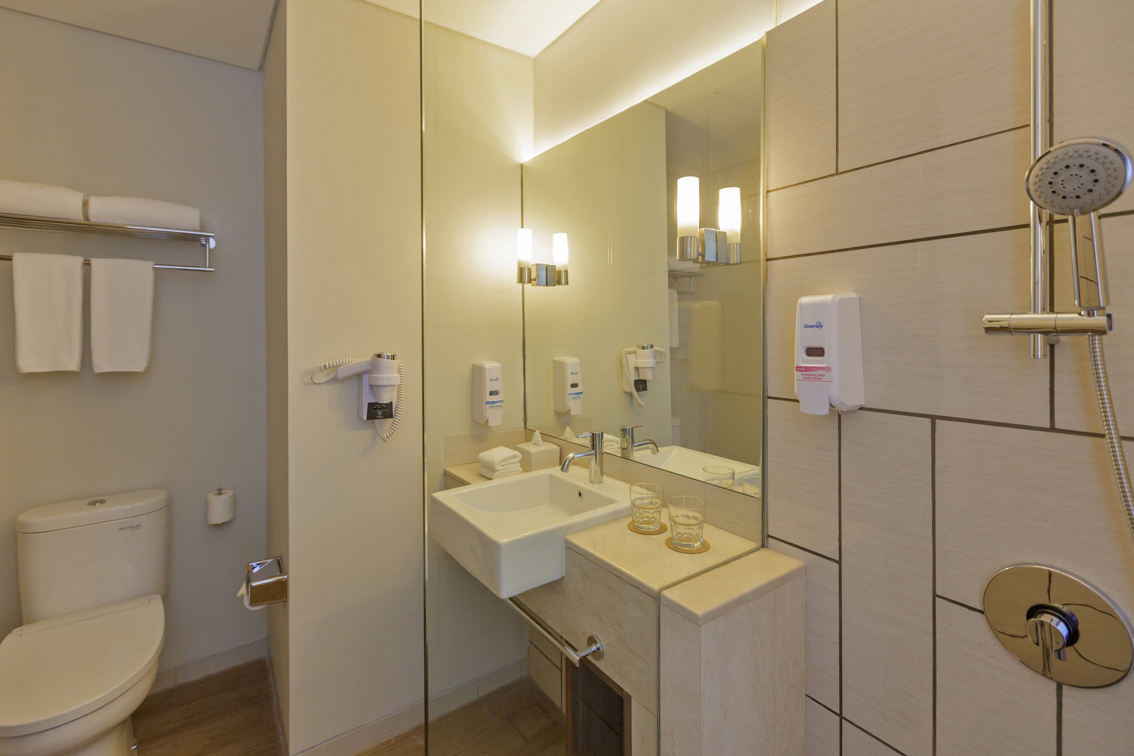 Foto - Holiday Inn Express Jakarta Pluit Citygate by IHG