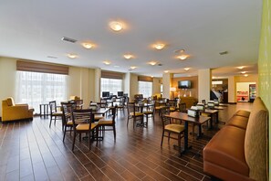 Restaurant - Sleep Inn & Suites Gulfport (Gulfport)