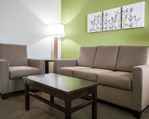 Suite, 1 King Bed with Sofa bed, Non Smoking