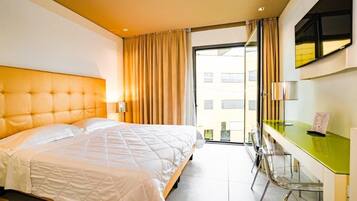 Couette en duvet d'oie, minibar, coffres-forts dans les chambres, bureau