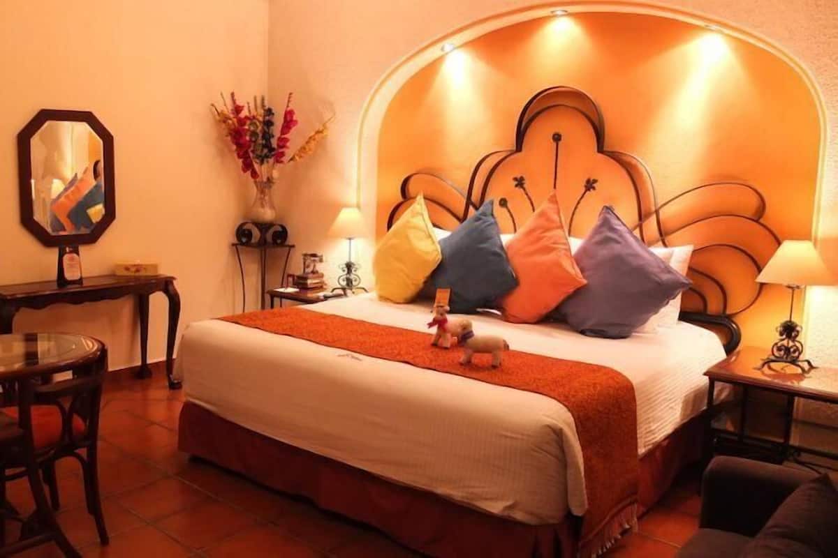 1 bedroom, premium bedding, in-room safe, iron/ironing board