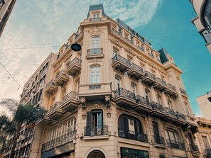 Front of property - Viajero Montevideo Hostel (Montevideo)