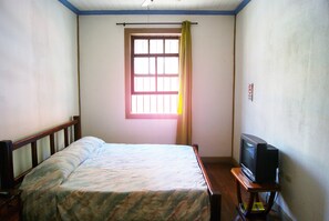 Laptopgeeigneter Arbeitsplatz, kostenloses WLAN