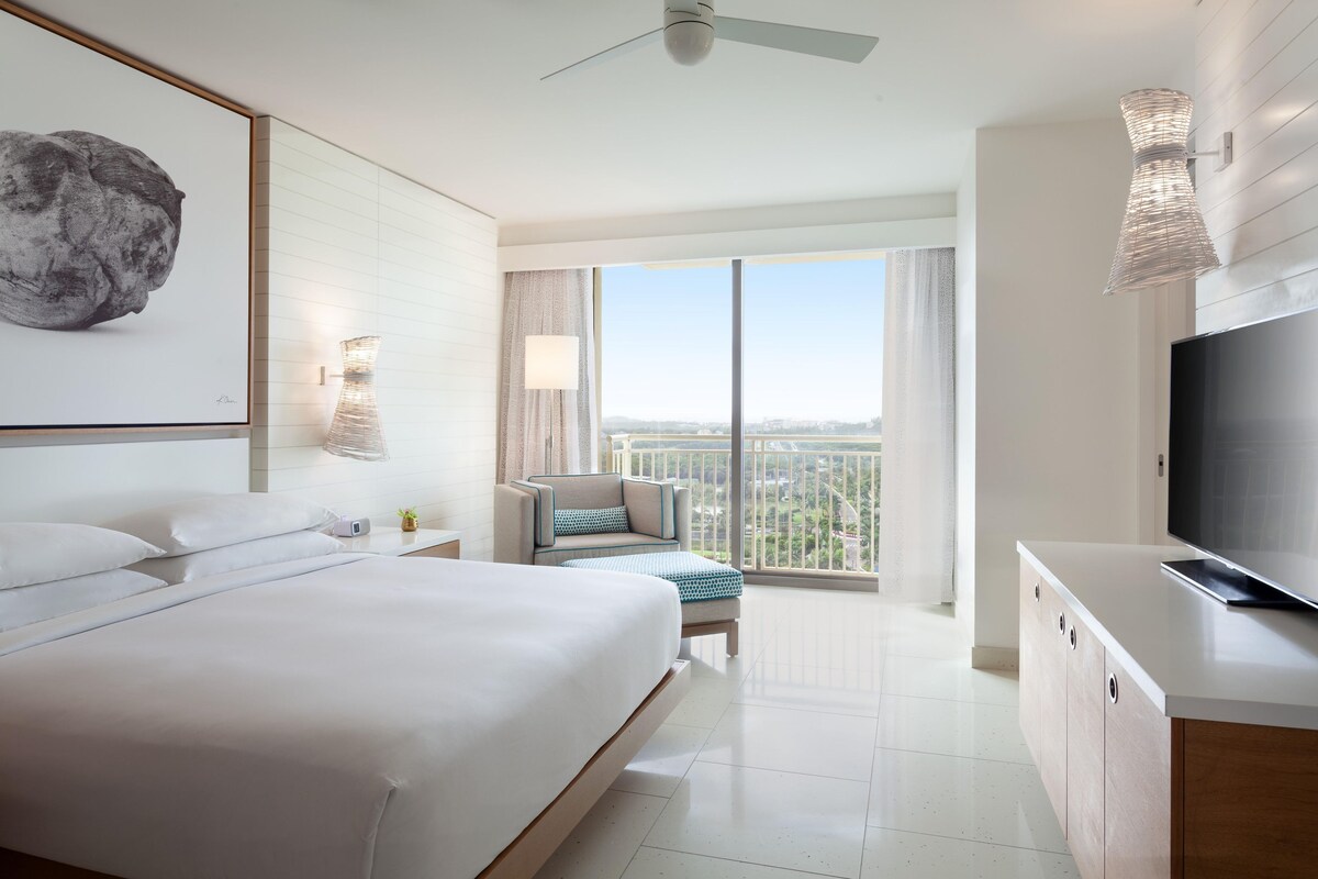 Habitación, 1 habitación (Residence,1 King,Fountain Vw,West Twr) | 1 habitación y ropa de cama hipoalergénica