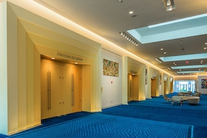Meeting facility