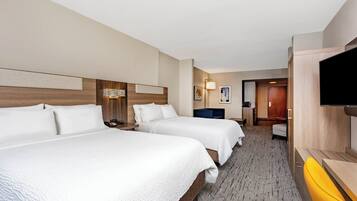 Caja de seguridad en la habitación y escritorio