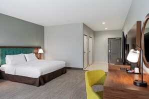 In-room safe, blackout drapes, free WiFi, bed sheets - Hampton Inn Lake Charles (Lake Charles)