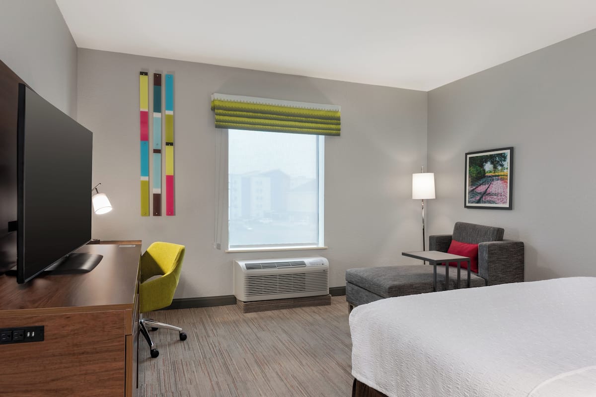 In-room safe, blackout drapes, free WiFi, bed sheets