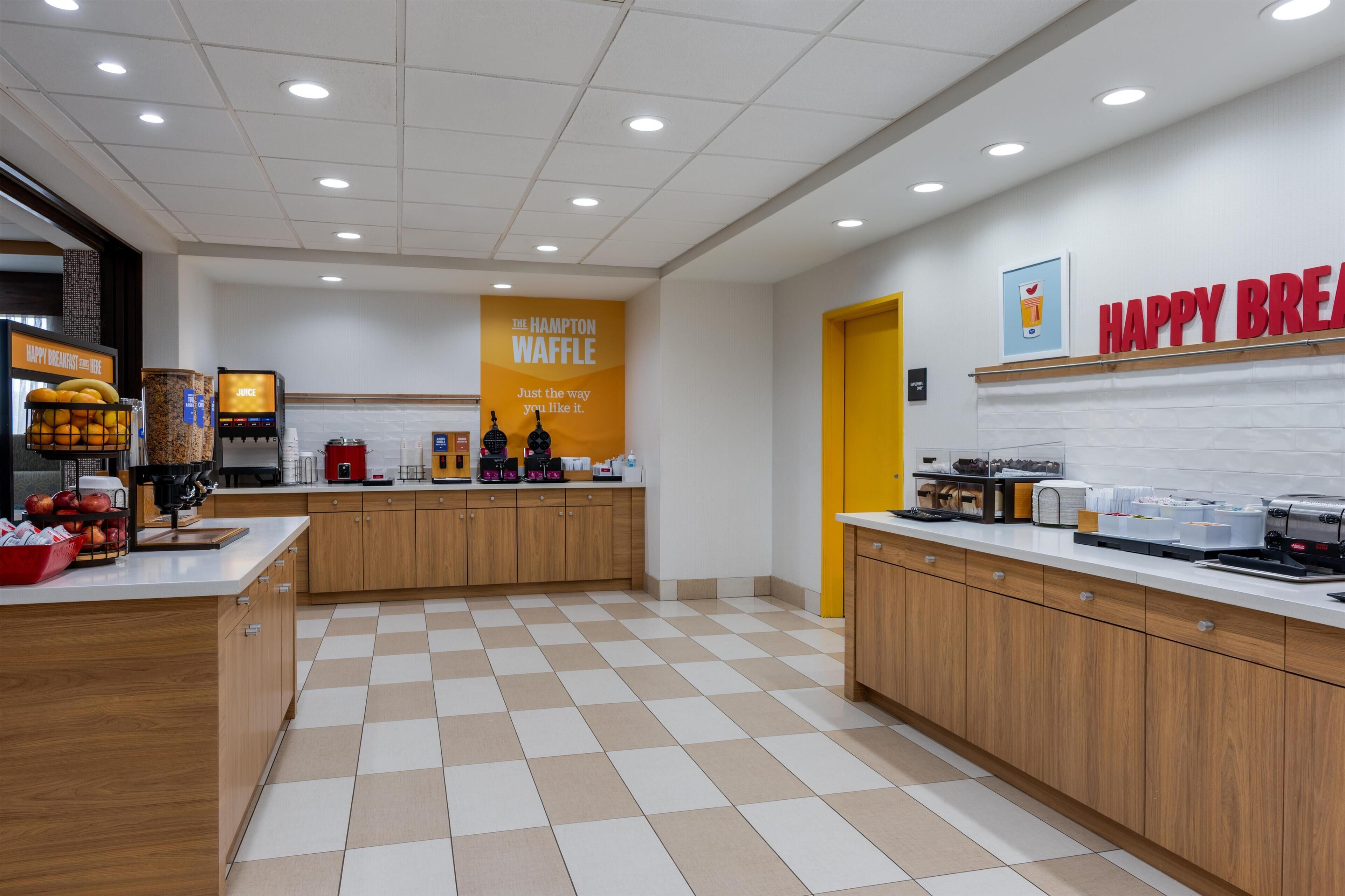 Desayuno continental gratuito y diario