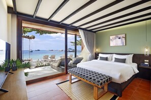 Deluxe Double Room, 1 King Bed, Terrace, Sea View | Egyptian cotton sheets, premium bedding, pillowtop beds, in-room safe