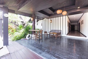 Breakfast, lunch and dinner served - Rawisara Villa Resort (CHIANG MAI)