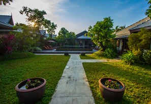 View from property - Rawisara Villa Resort (CHIANG MAI)