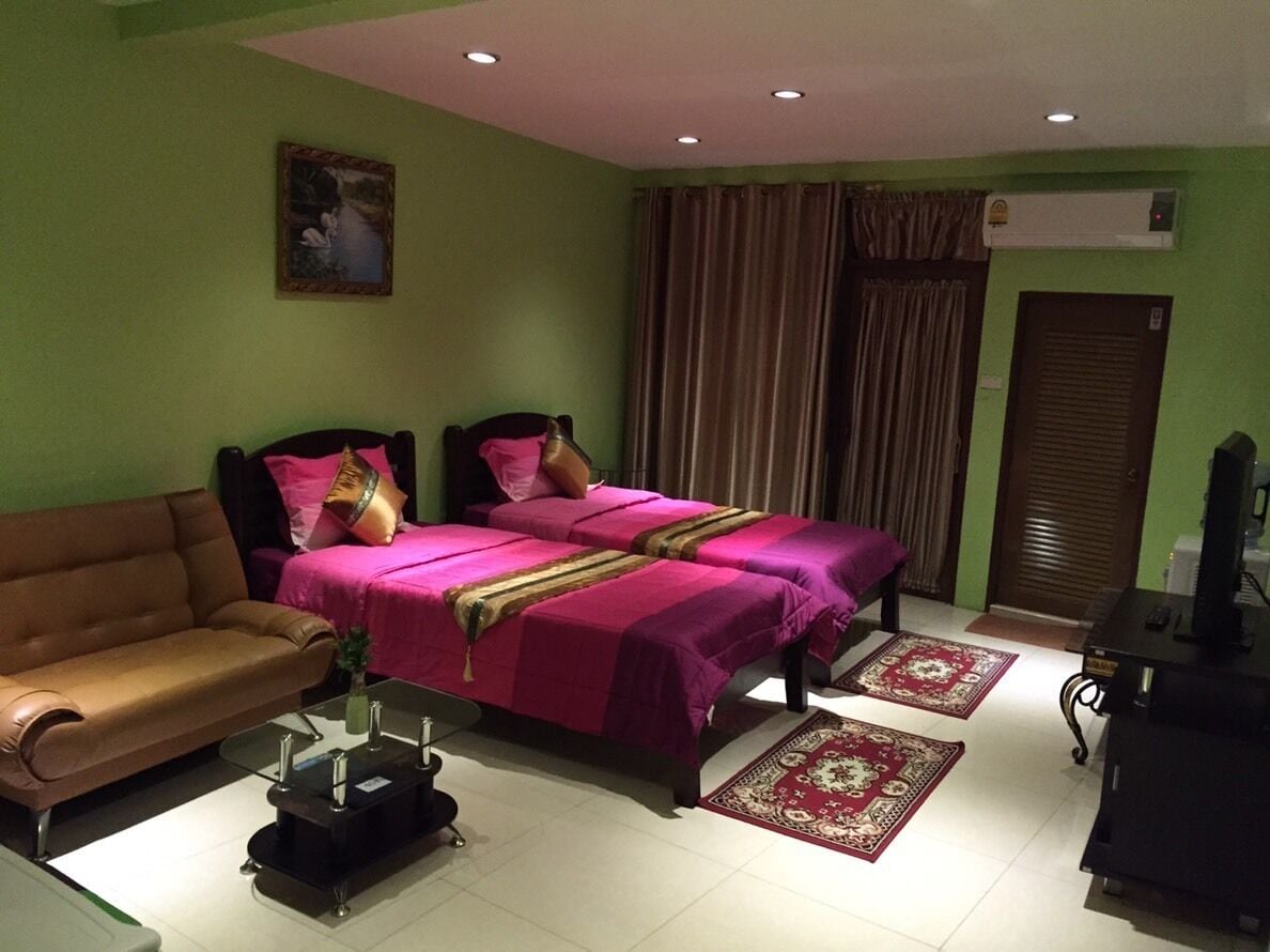 Superior Twin Room | Minibar, free WiFi