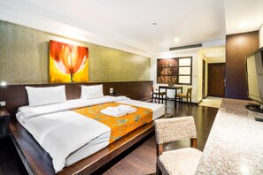 Estudio, Terraza | Minibar, escritorio, cortinas blackout y wifi gratis 