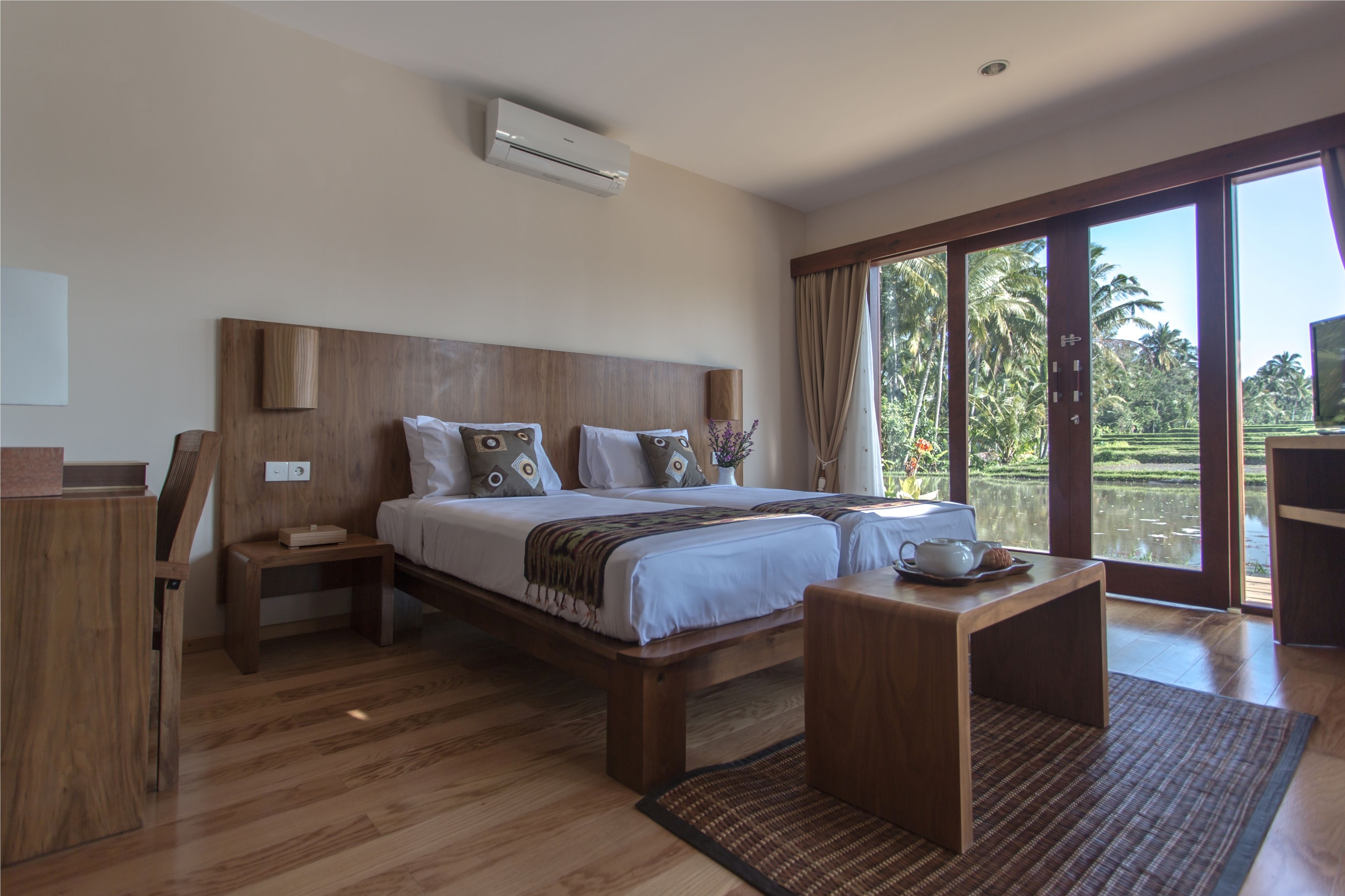 villa, 2 bedrooms, private pool | minibar, in-room safe, desk, soundproofing