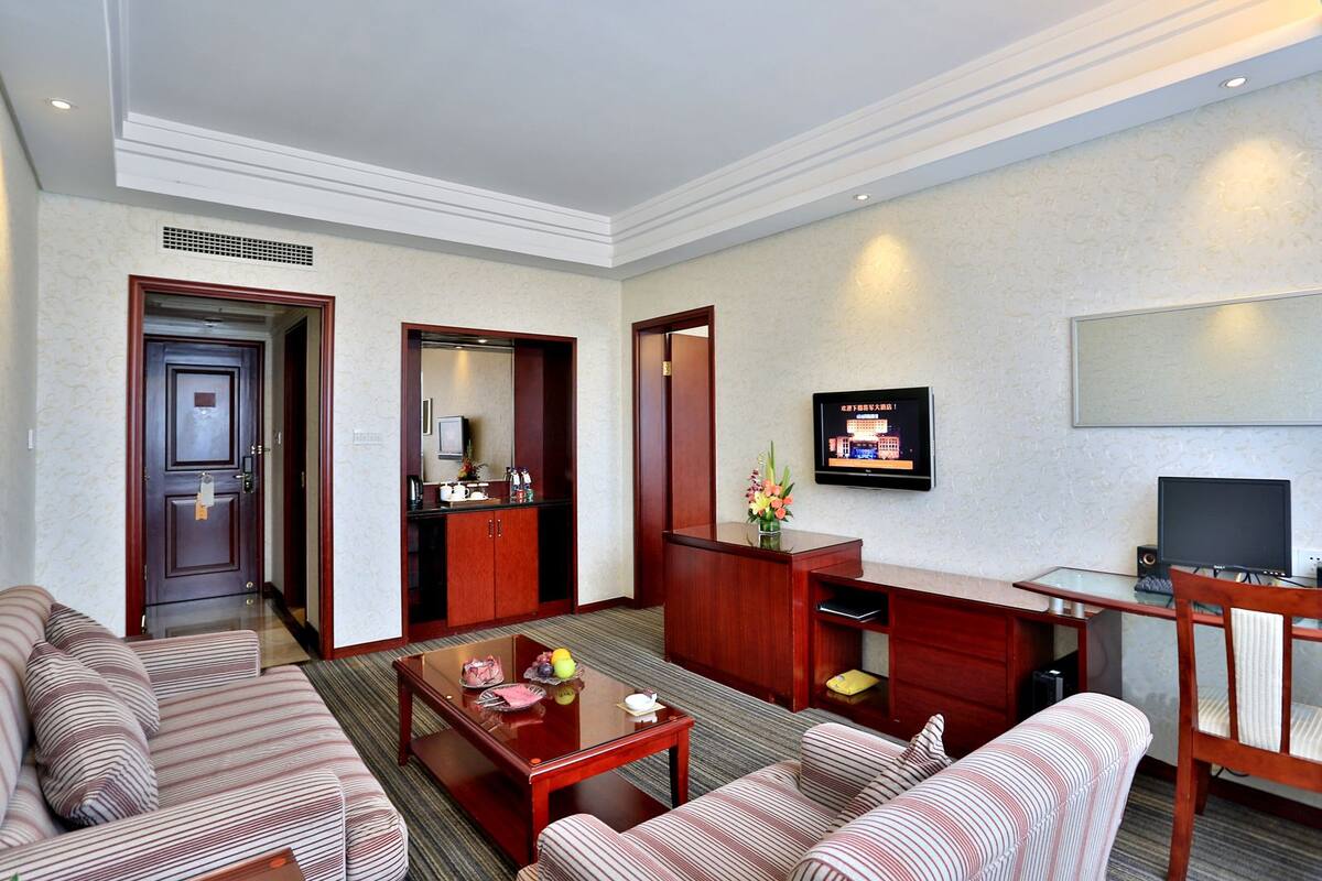 Business-Suite