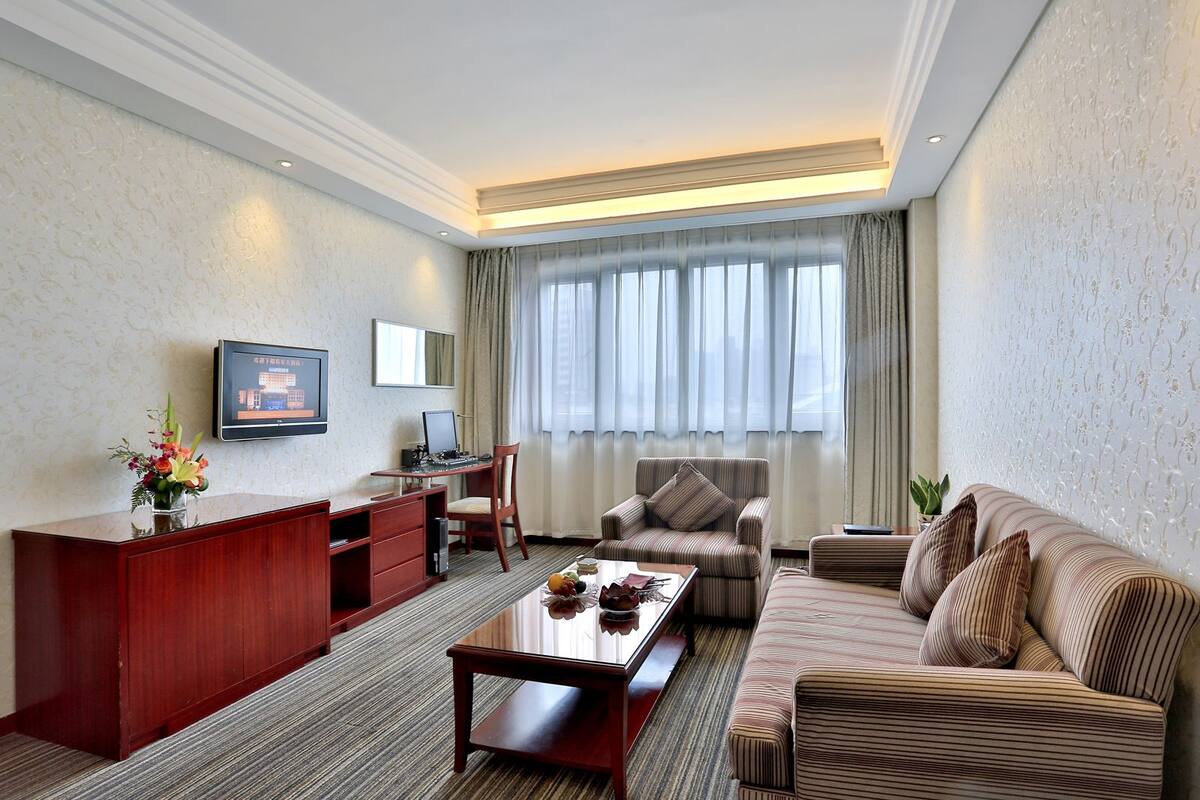 Executive-Suite