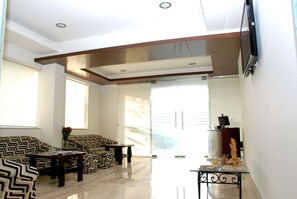 Lobby - Hotel PK Residency (Noida)