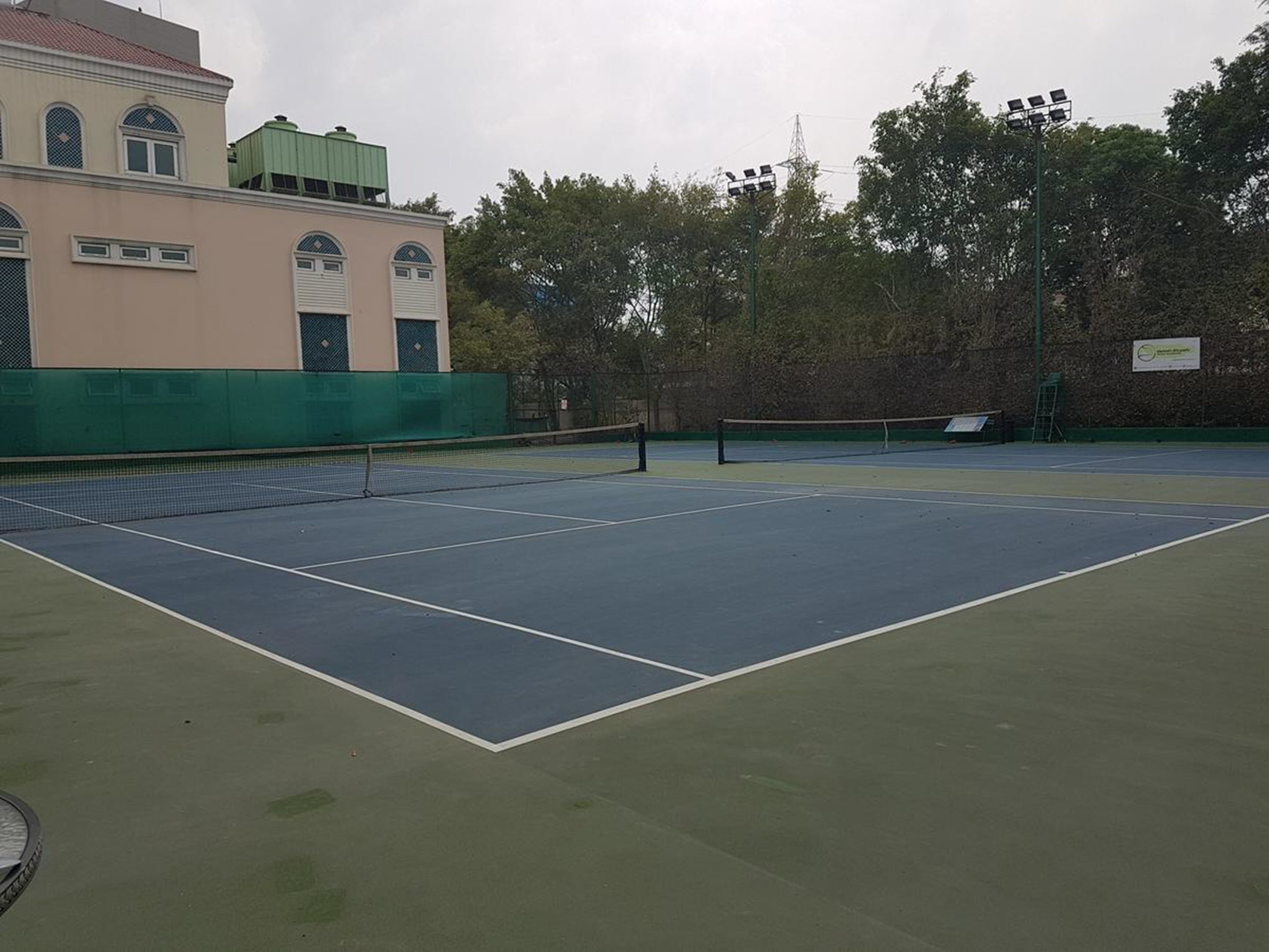 tennis court