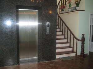 Zona de estar del vestíbulo