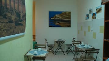 Petit déjeuner buffet compris tous les jours