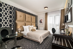 Ropa de cama de alta calidad y minibar