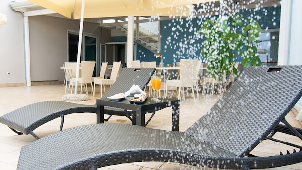 Unclassified image, 1 of 51, button - Eracle Hotel (Volla)