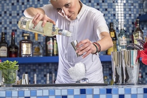 Bar ved bassenget