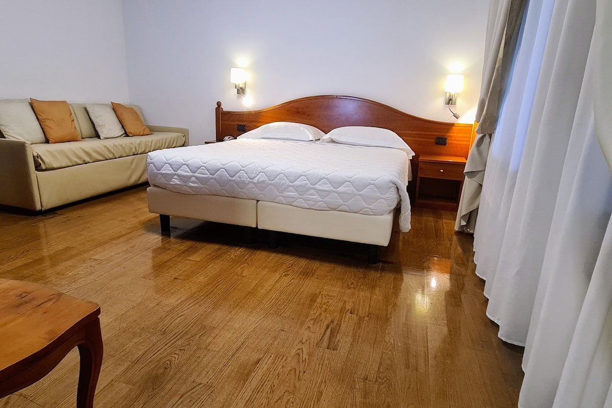 triple room | 1 bedroom, egyptian cotton sheets, premium bedding, down duvets
