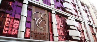 Elegance Praia Hotel