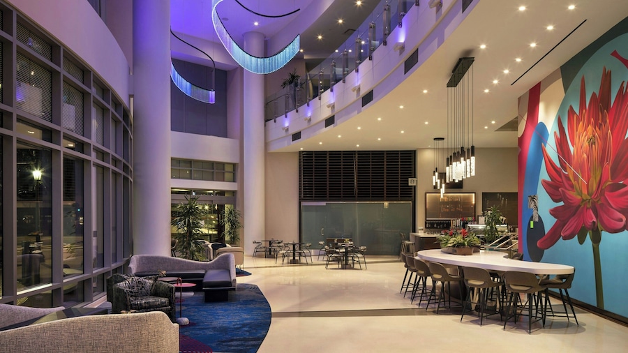 Courtyard Los Angeles L.A. LIVE
