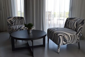 Living area - Hôtel Thierry DRAPEAU (Montréverd)