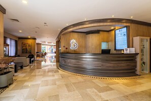 Reception - Hotel Dann Carlton Belfort Medellin (Medellín)