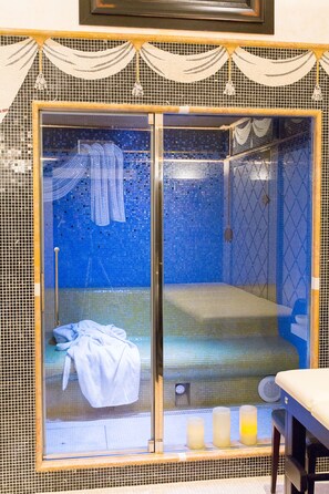 Turkish bath/hammam, body treatments, hydrotherapy, aromatherapy