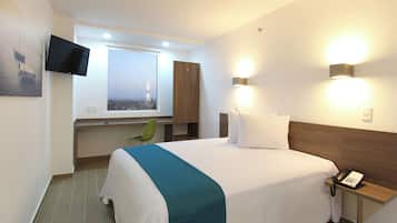 Superior Room, 1 Queen Bed | In-room safe, desk, iron/ironing board, free WiFi