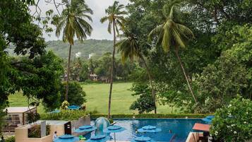 Außenpool, geöffnet von 08:00 Uhr bis 20:00 Uhr, Cabañas (kostenlos)