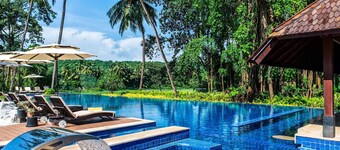 노보텔 고아 리조트 & 스파 칸돌림