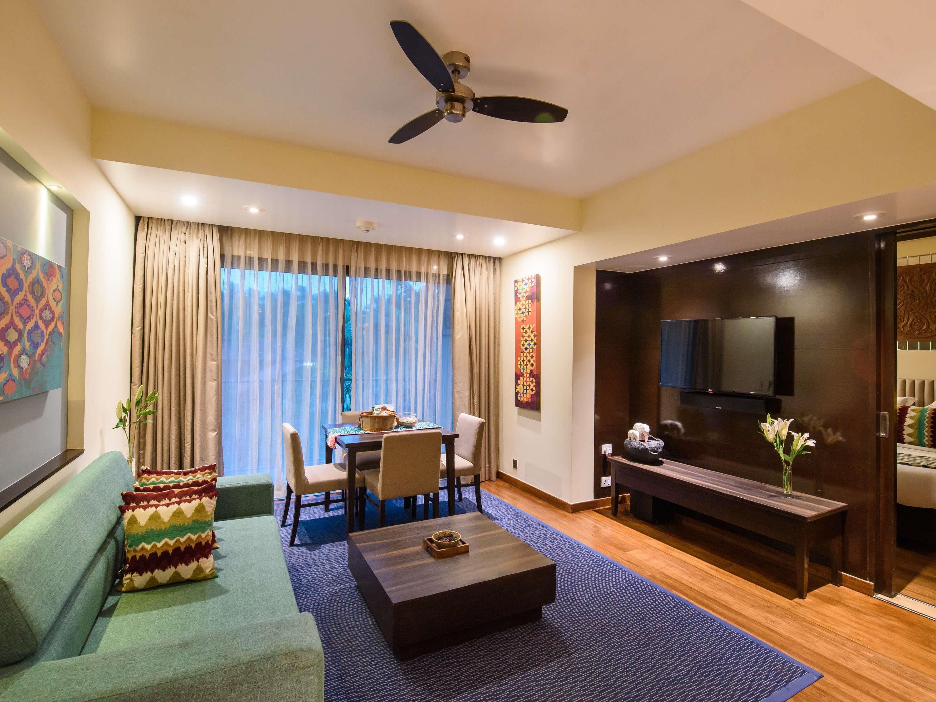 Suite, 1 King-Bett (Prestige) | Hochwertige Bettwaren, Pillowtop-Betten, Minibar, Zimmersafe